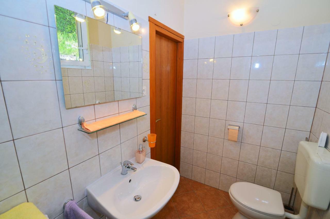 Charming Getaway W Panoramic Sea Views And Rewarded Garden Apartment Opatija