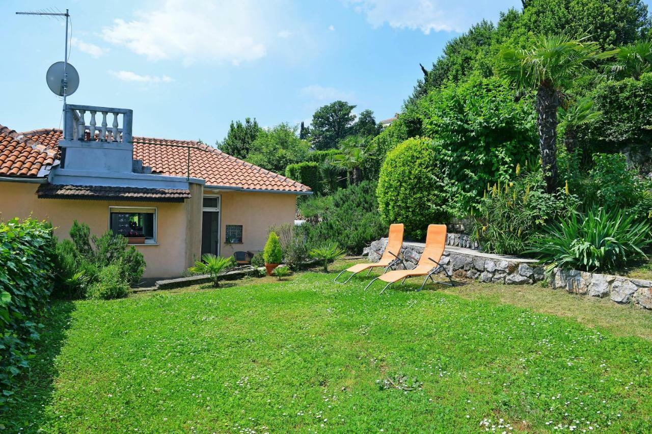 Apartment Charming Getaway W Panoramic Sea Views And Rewarded Garden