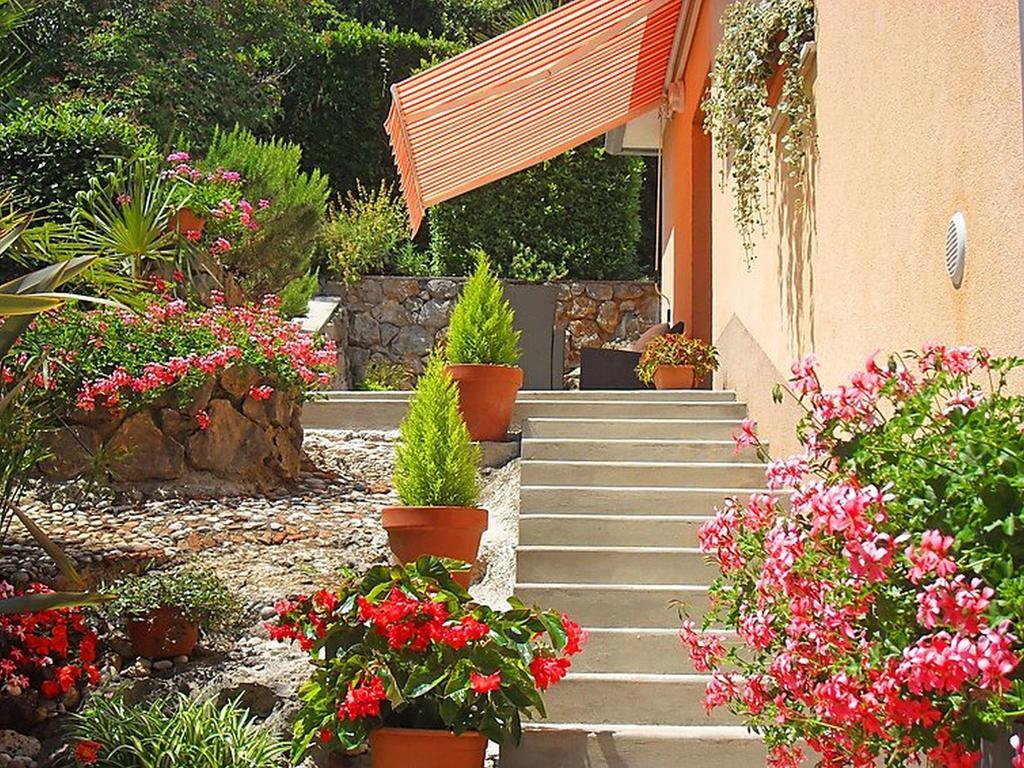 Charming Getaway W Panoramic Sea Views And Rewarded Garden Abbázia